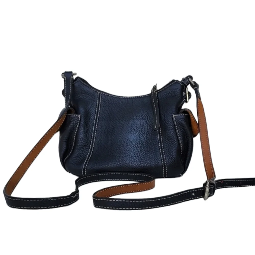 Dooney & Bourke Vintage Leather Bag  Crossbody Size Small‎